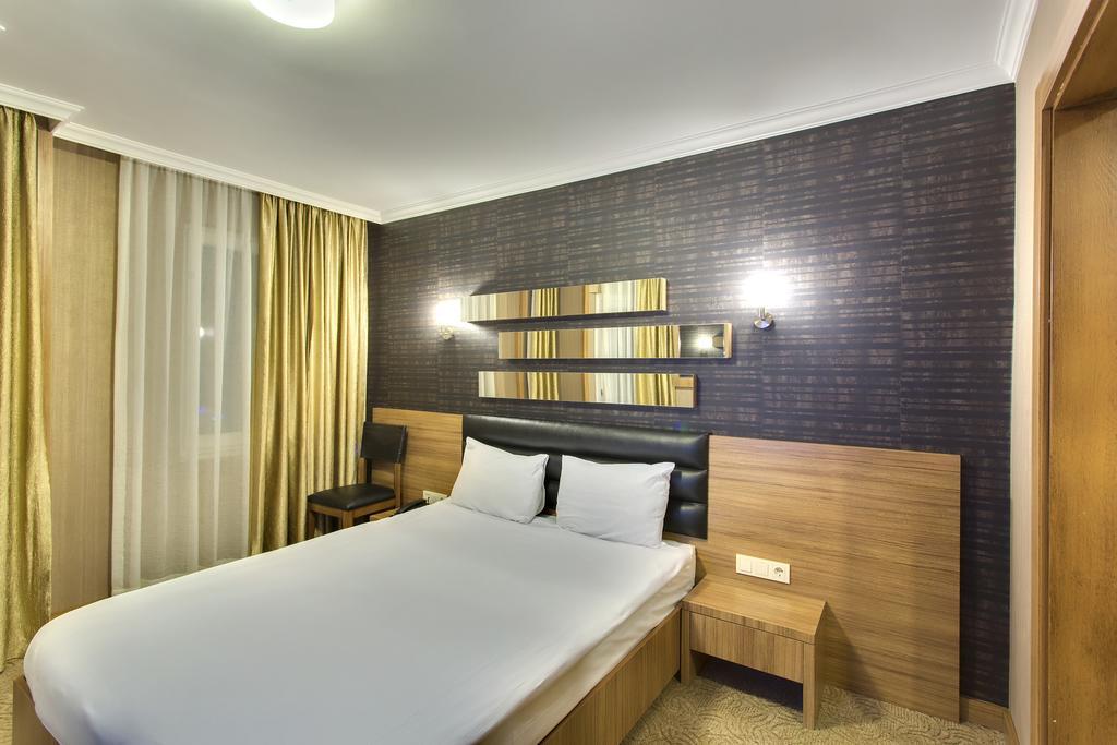 Antroyal Hotel อันตัลยา ภายนอก รูปภาพ