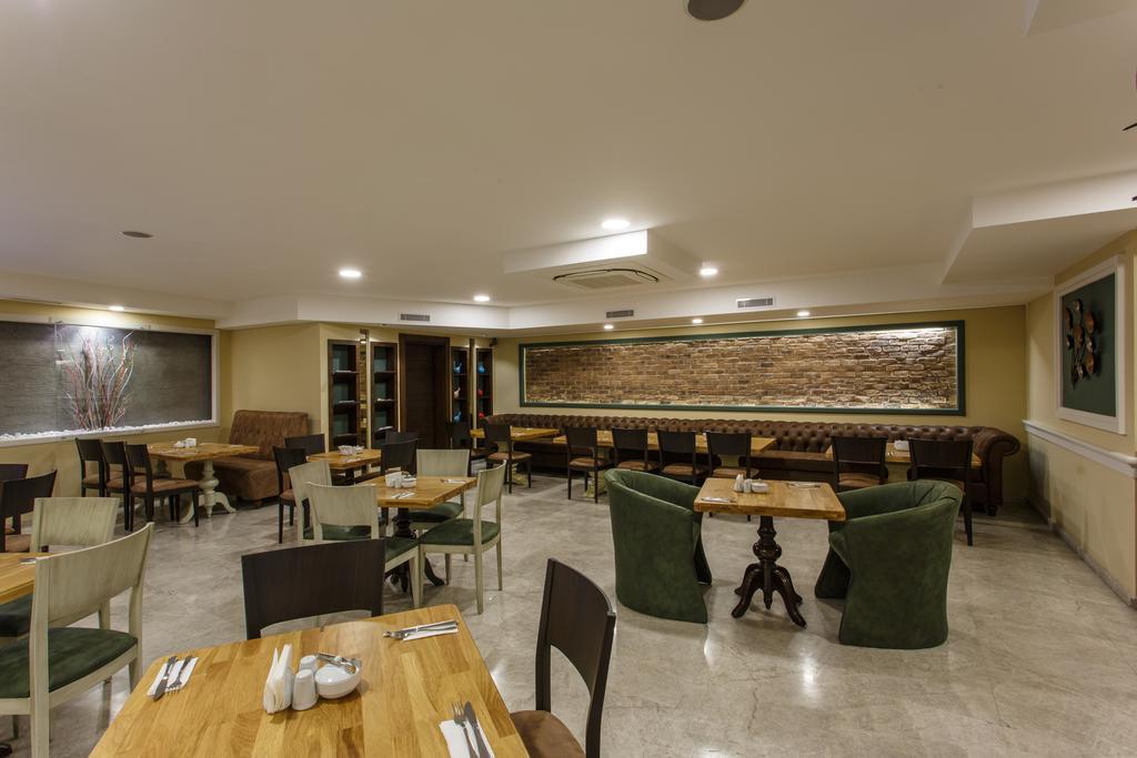 Antroyal Hotel อันตัลยา ภายนอก รูปภาพ