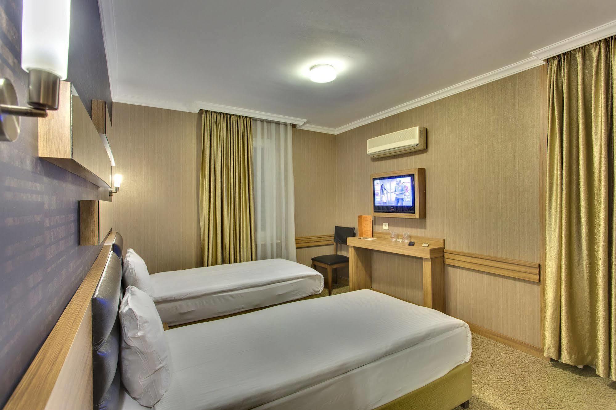Antroyal Hotel อันตัลยา ภายนอก รูปภาพ