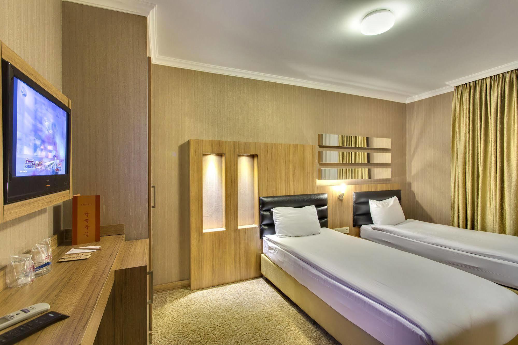 Antroyal Hotel อันตัลยา ภายนอก รูปภาพ